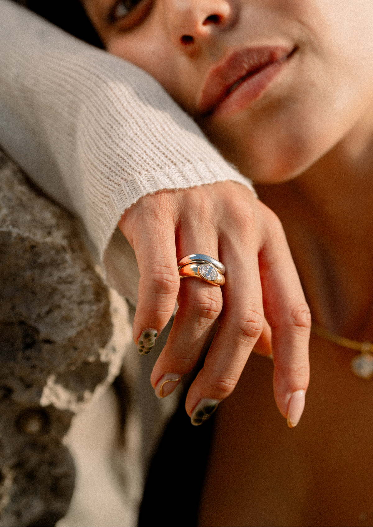 La Vague Ovale Dome Diamond Ring